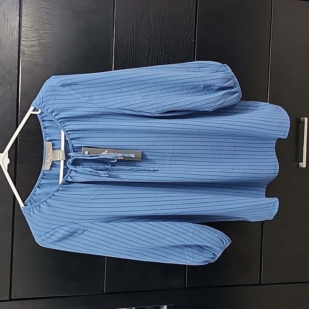 NWT Olivia & Martin 3/4 Blouse size M